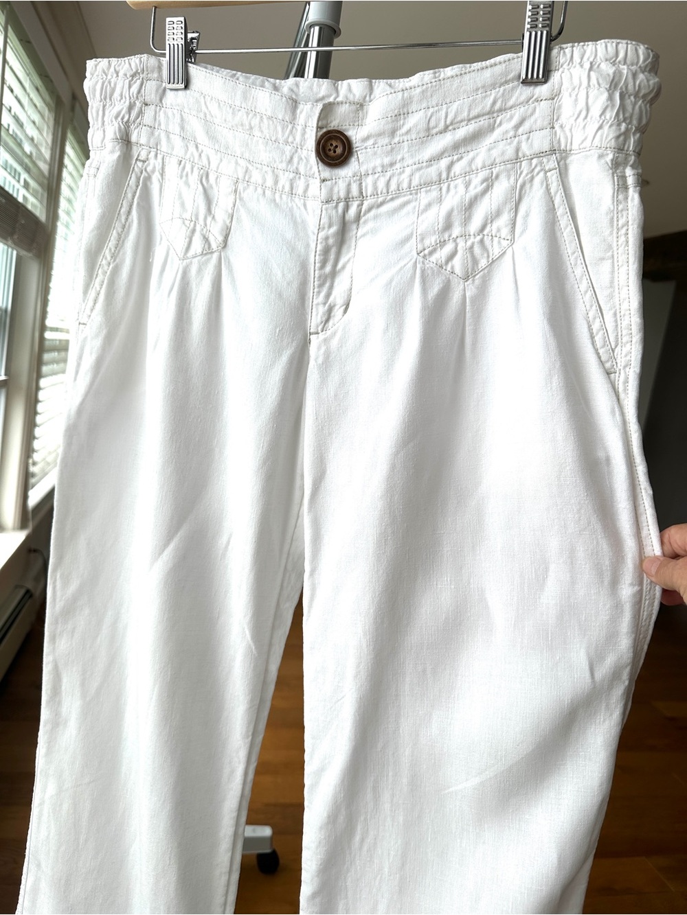 Athleta Casual Linen Pants, Medium Rise, Straight Legs, Relaxed Fit